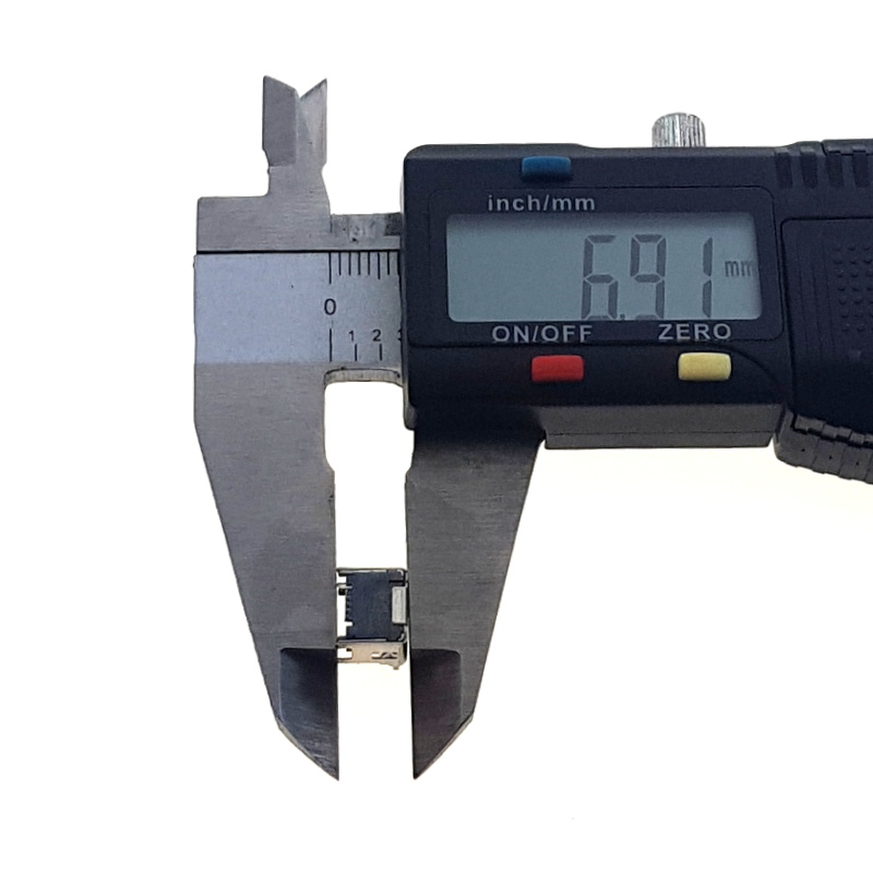 ZŁĄCZE USB JBL CHARGE 3-17334